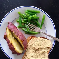 blanched green beans, baked japanese sweet potato, sprouted wheat toast with hummus, and lots of olive oil all around|Anna Brunelleさん