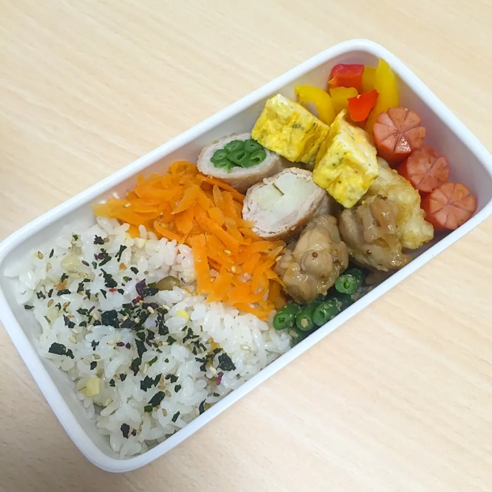 Snapdishの料理写真:あるもの詰め込み弁当|hiyokology_a9さん