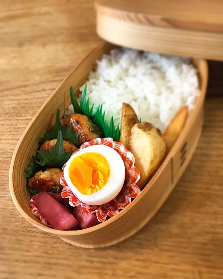 鶏肉つくね照り焼き弁当|ピロさん