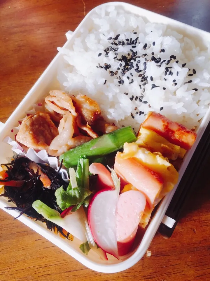 ひじきと焼肉弁当|すずくさん