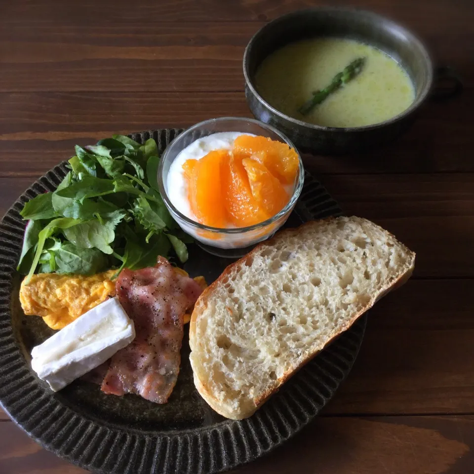 今日の朝ごはん|ぺんぎんさん