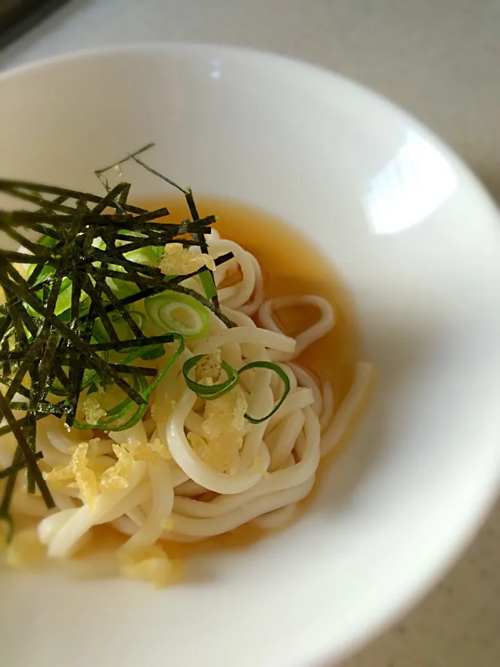 冷やしうどん|きりさゆさん