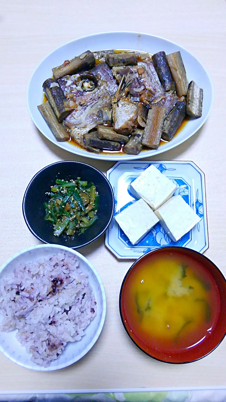 ４月２０日　鯛のあら炊き　きゅうりのしょうがきんぴら　湯豆腐　お味噌汁|いもこ。さん