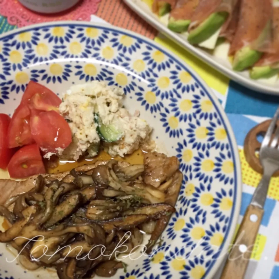 Snapdishの料理写真:🐖トンステ 茸とバルサミコソテー🍴♡|🇯🇵ともこちゃん。さん