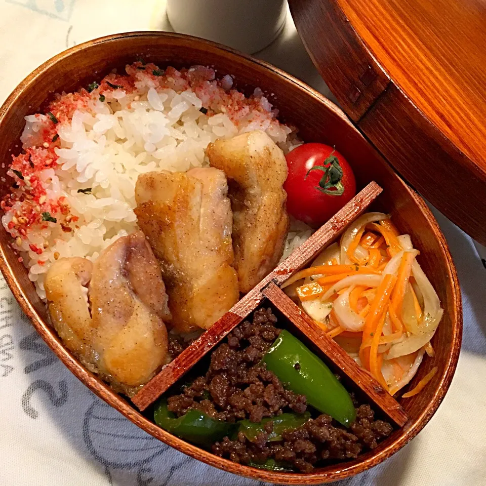 Snapdishの料理写真:女子大生の手作り弁当😊|0o.Hikari.o0さん