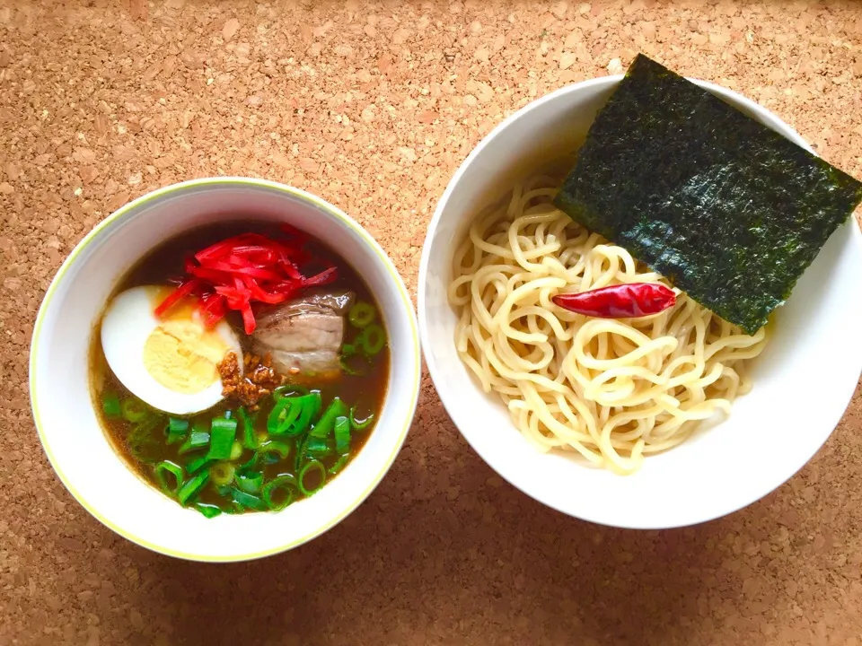 Snapdishの料理写真:自家製炙り焼豚のつけ麺|hitomaさん