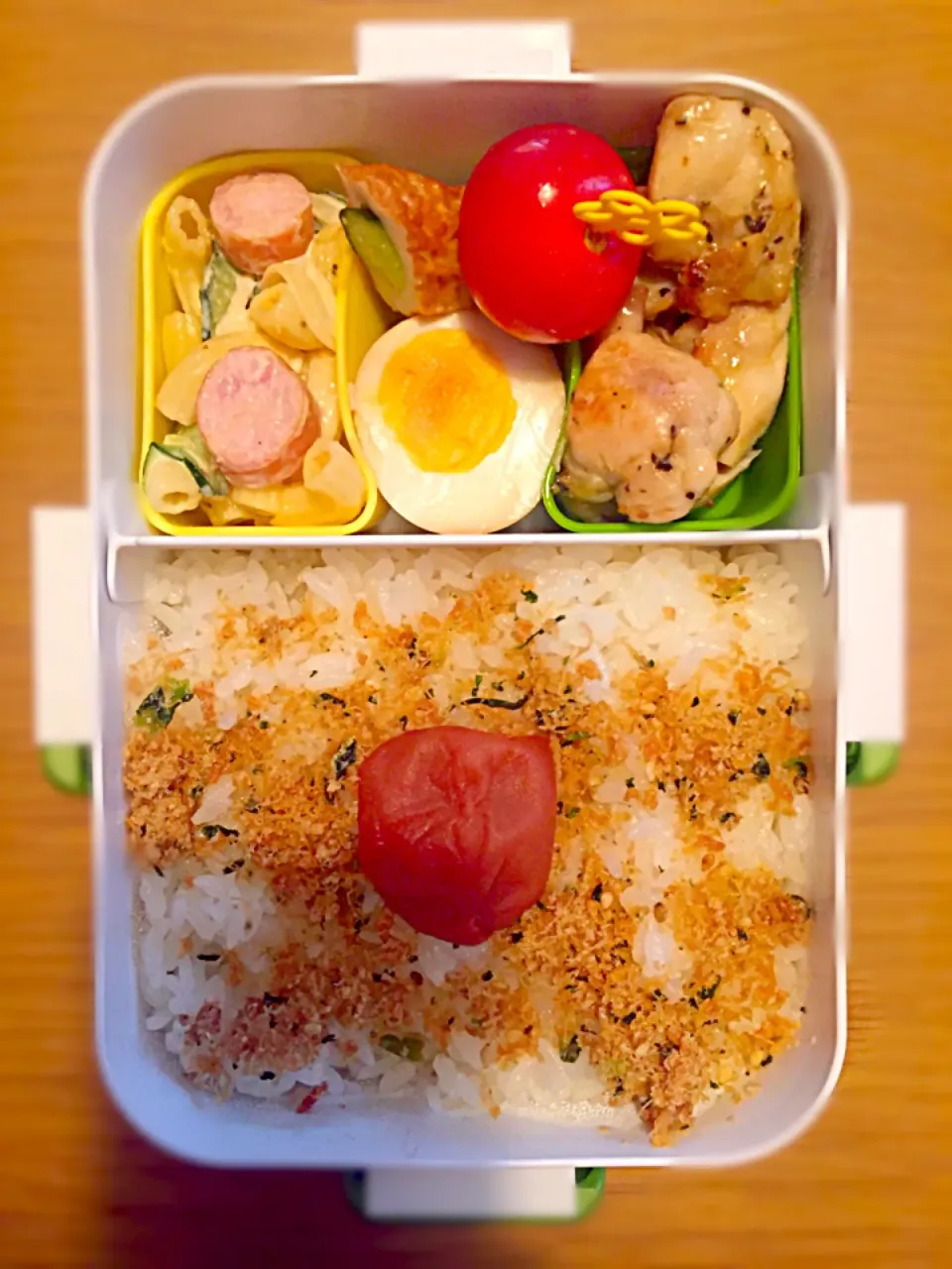 Snapdishの料理写真:4/21 鶏肉のレモンペッパー焼き弁当|k♡さん