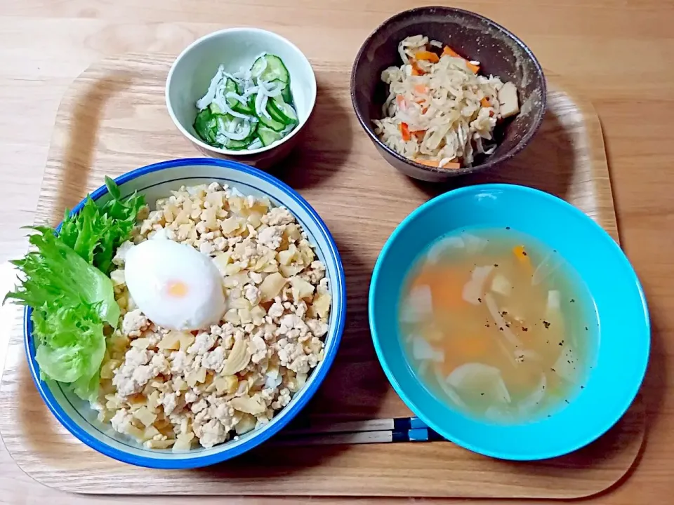 鶏と筍そぼろ丼|ゆかさん