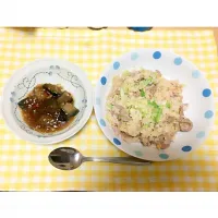 Snapdishの料理写真:◎豚キャベツのチャーハン
◎ナスのみぞれ炒め|まなみさん