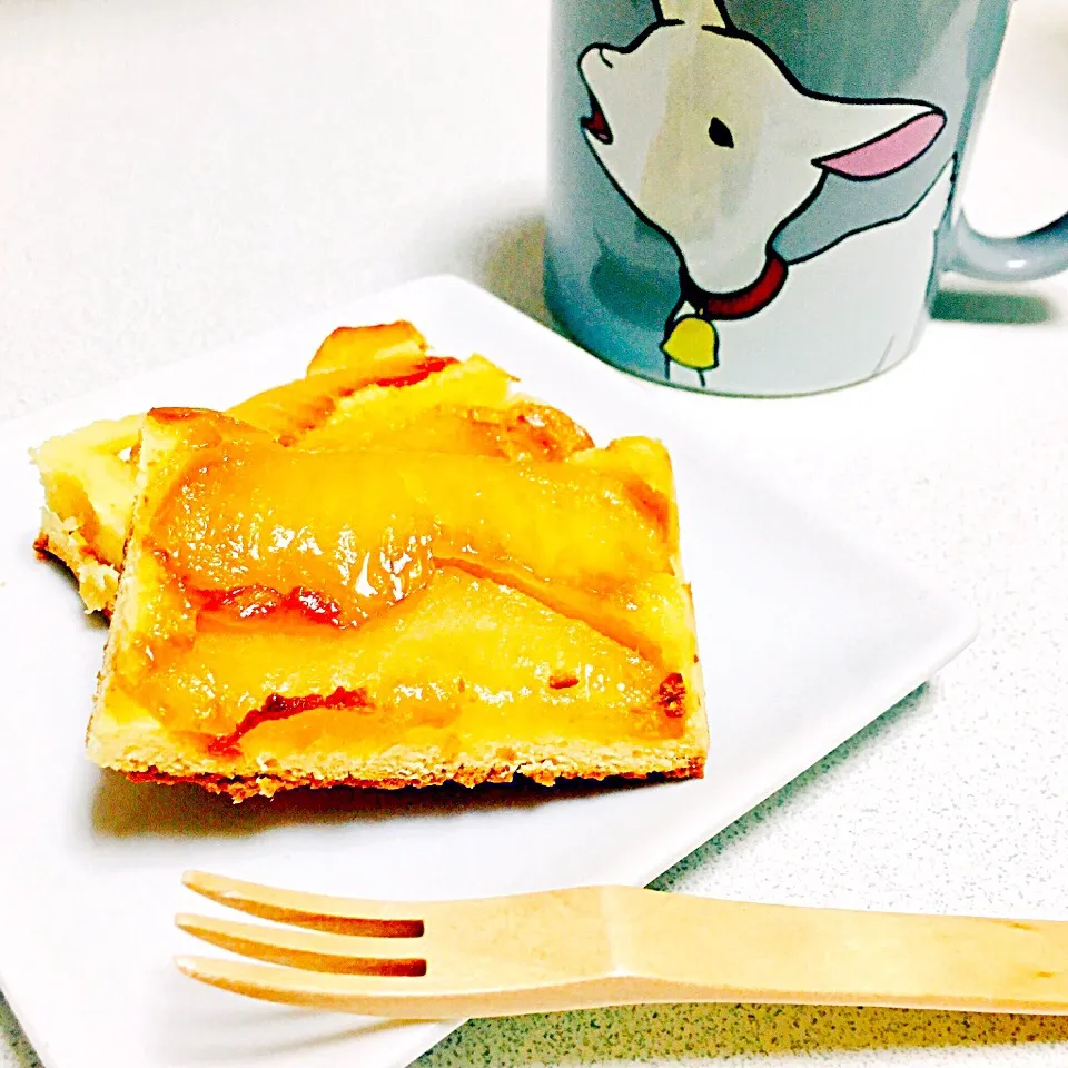 Snapdishの料理写真:タルトタタン風ケーキ|しろやぎさん