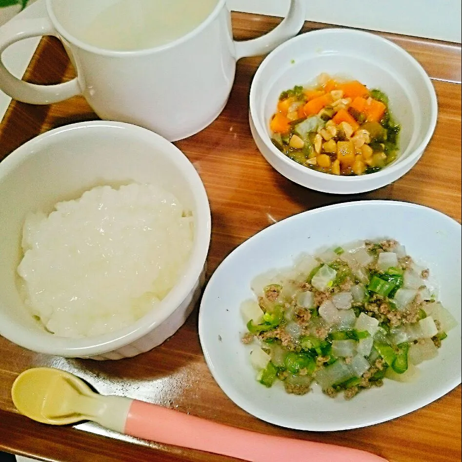 👶おかゆ・牛肉と大根といんげんのとろとろ・納豆と野菜の和え物|chocoさん