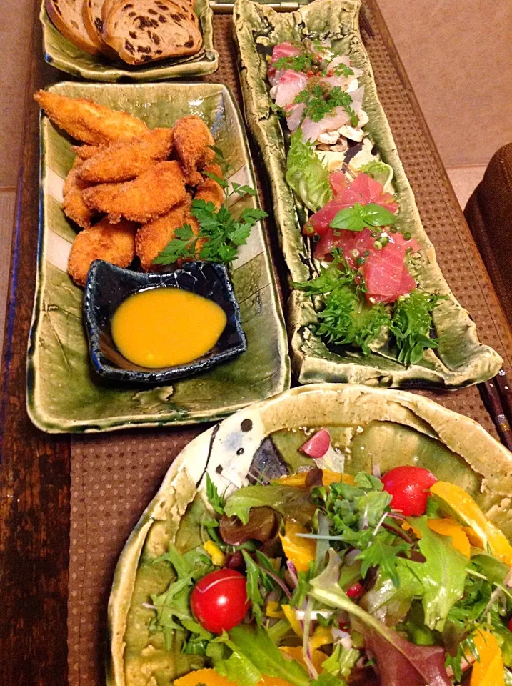 オレンジソースサラダと鶏ささみのチキンナゲット ハニーマスタード 鯛とマグロのカルパッチョ2種|izunさん