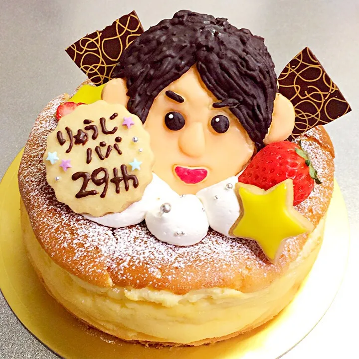 Snapdishの料理写真:旦那さんの誕生日ケーキ|のんさん。さん