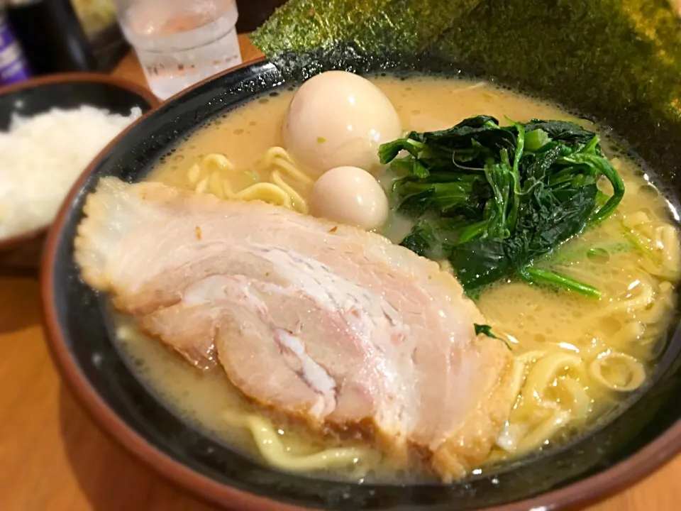 とんこつ味玉ラーメン|こさん