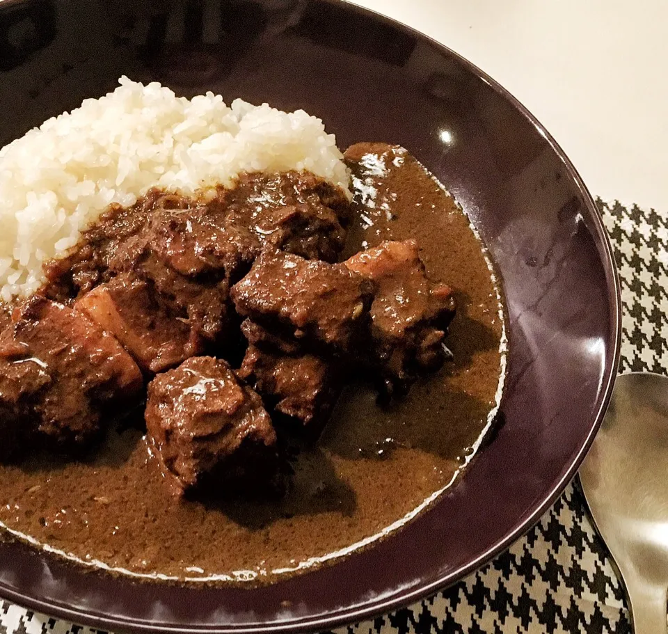 黒ビールの豚角煮カレー|あすこゴハンさん