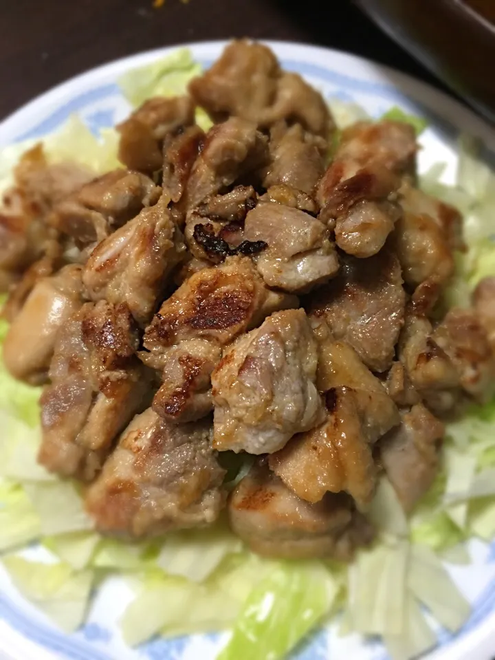 Snapdishの料理写真:揉んで焼くだけ💕
めんつゆマヨde超絶危険なやみつきチキン🐓|まるちゃんさん