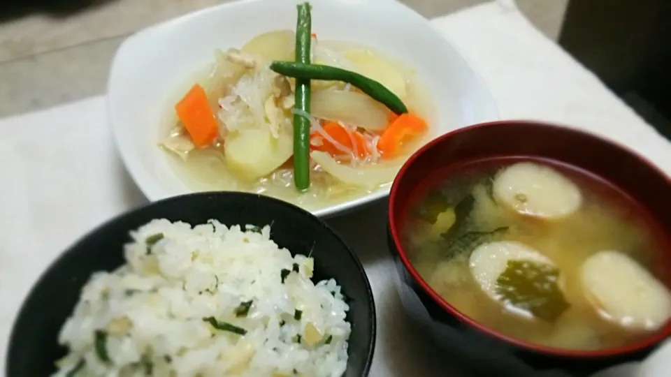 Snapdishの料理写真:塩味鶏肉じゃが～
の数日前の晩ごはん✨|kaz(*･ω･)さん