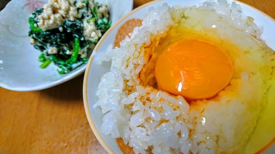 グルメしょうゆで卵かけごはん
