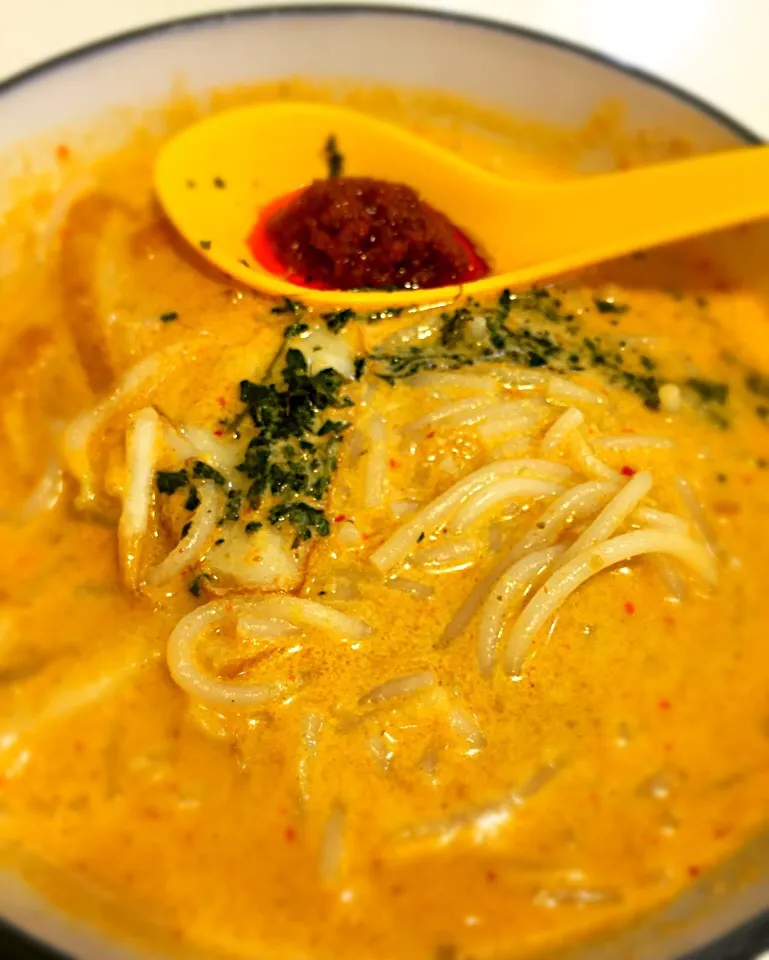 Walking around Holland Village area. Found 363 Katong Laksa branch. 👏🏼😋|Tari's Kitchenさん