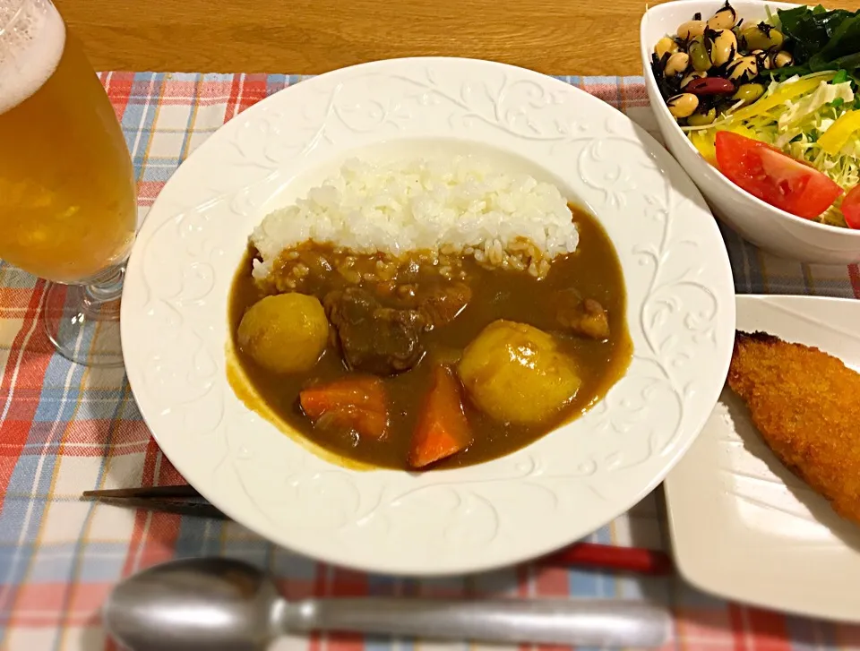 Snapdishの料理写真:＊カレーライス
＊大豆と海藻類のサラダ
＊白身魚のフライ|モケモケさん