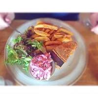 Snapdishの料理写真:Pork pie, chips , coleslaw & salad.|Karla Collington Ryderさん