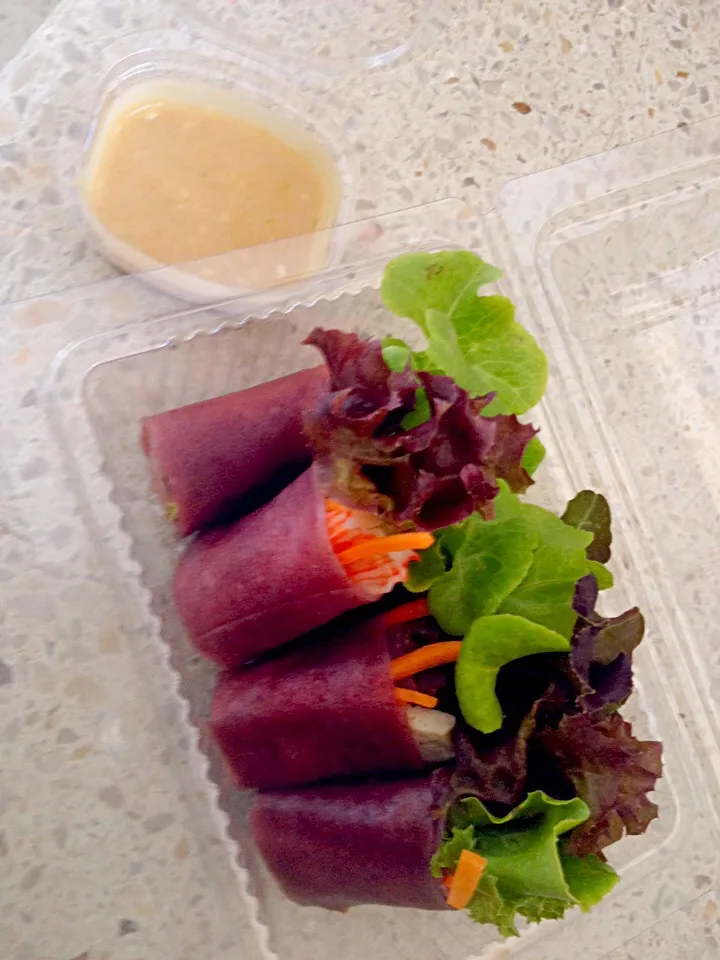 Salad roll with rice berry pad|alcoffeeさん