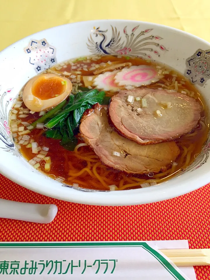 ⛳️醤油ラーメン|流線形さん