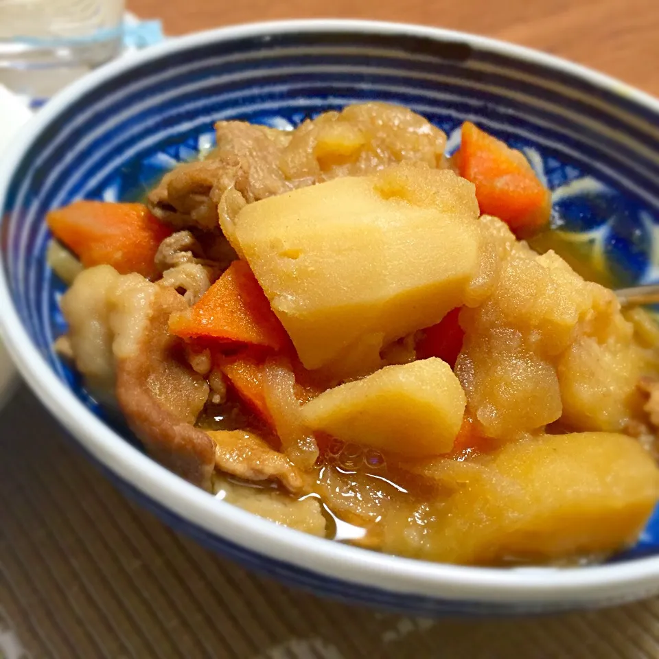 今日の夕飯☆肉じゃがアップ|あさこさん