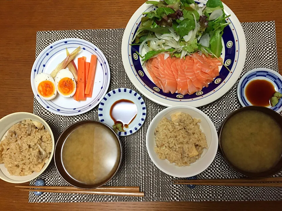 たけのこご飯(茅野屋出汁)、サーモン、納豆汁、ピクルス|hhhさん