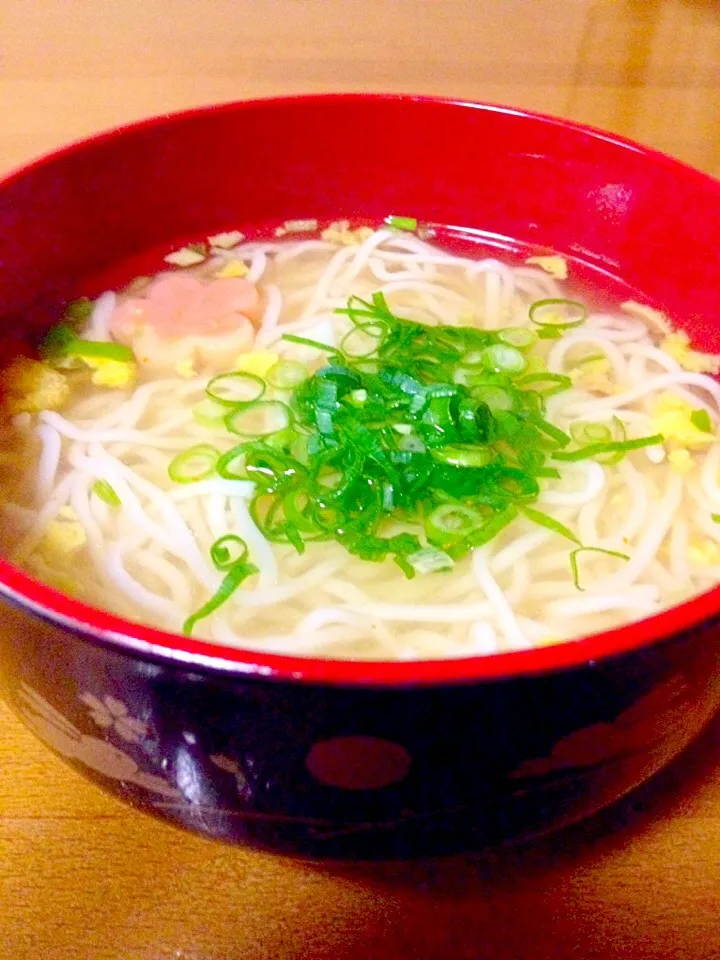 お吸い物仕立てのにゅうめん🍲|まいりさん