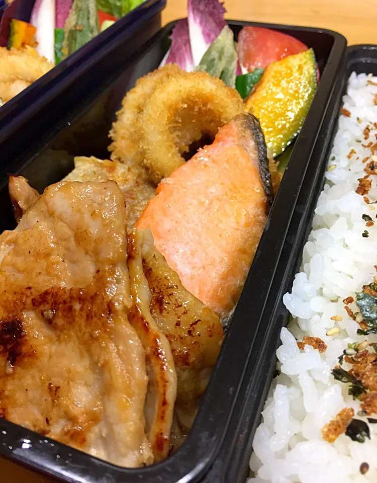 今日の親父弁当！|沖縄「ピロピロ」ライフさん