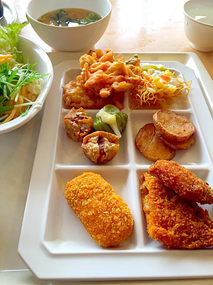 MKバイキング¥550〜揚げ物祭りとなりました。|Kunisanoさん