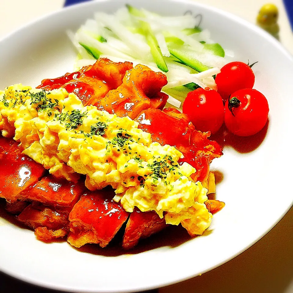 ハナたなさんの料理 鶏肉の照り焼き♡マヨたま乗せ♡|きいこさん