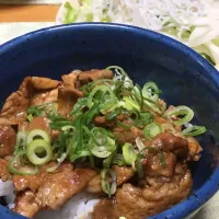 豚丼 大根サラダ|阪野千恵子さん