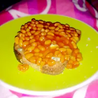 Whole meal toast, Stilton cheese & baked beans.|Karla Collington Ryderさん