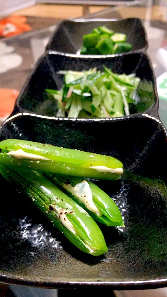 今日のおかず🍶
⭐️スナップエンドウのマヨネーズ和え
⭐️きゅうりとミョウガの簡単和え
⭐️オクラの和風ピリ辛和え
！！和えばっかじゃん！！笑|きのこせんぱいさん