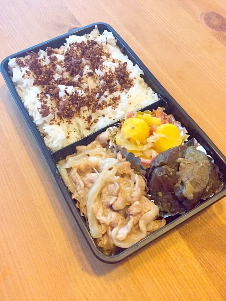 豚バラで生姜焼き弁当🍱|meyou..さん