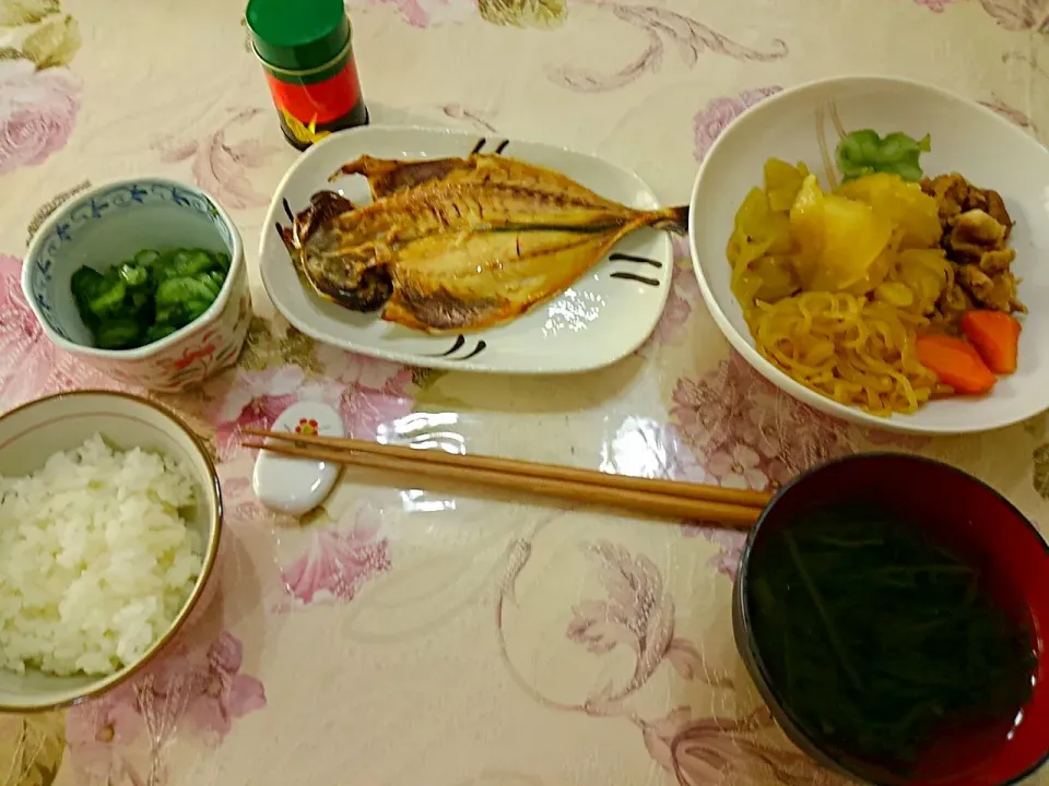 肉じゃが定食|たえさん
