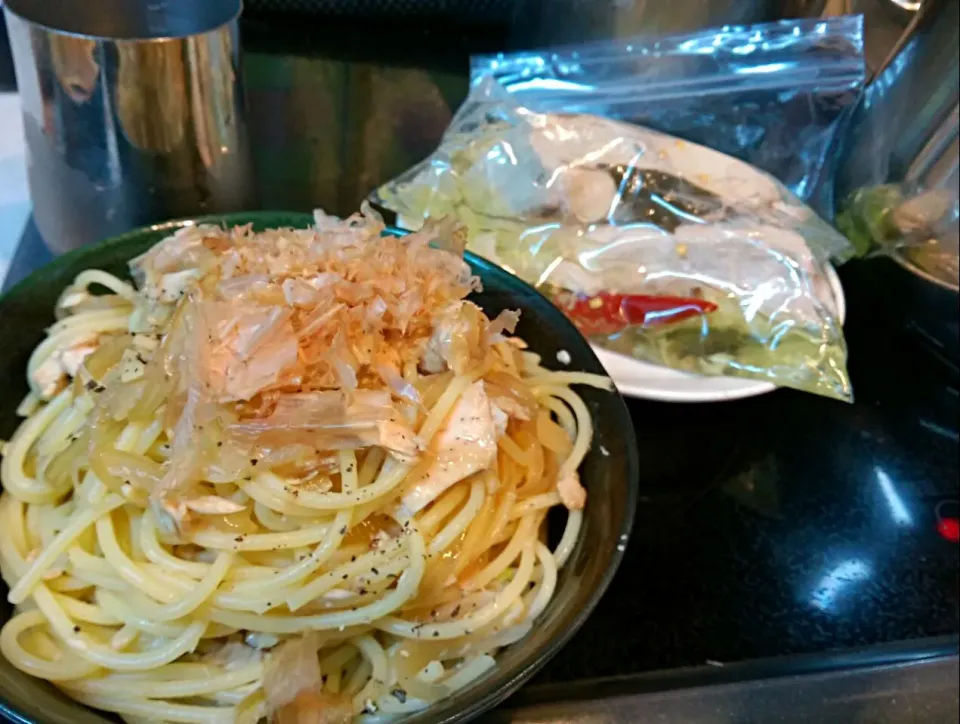 Snapdishの料理写真:自家製ツナで和風パスタ。|ヌンチャク・コーイチさん