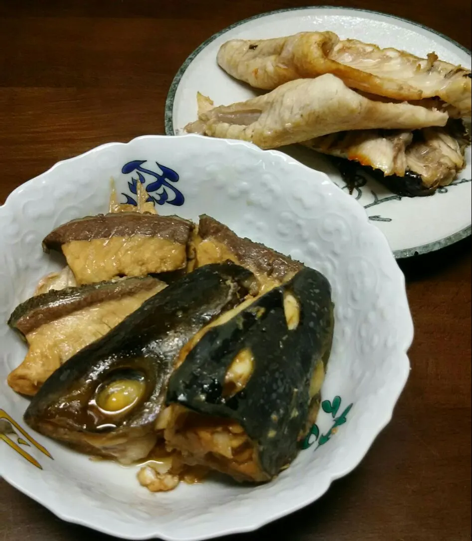 カンパチのあら
煮付けと塩焼きです🎵|あらいぐまのしっぽさん