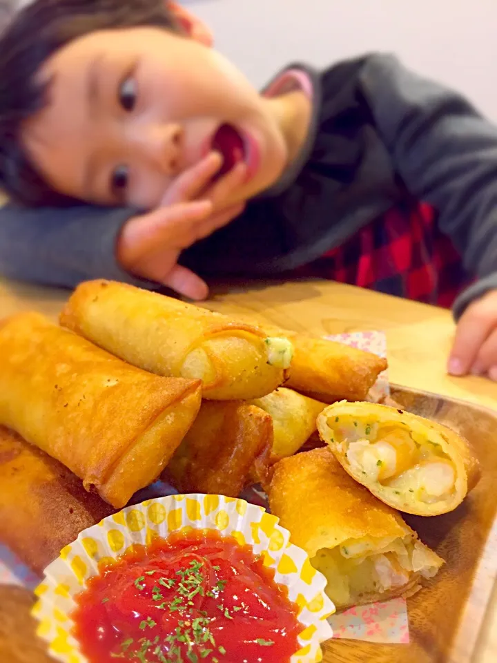 Snapdishの料理写真:❤️エビのチーズポテト春巻き❤️|chi-zuさん