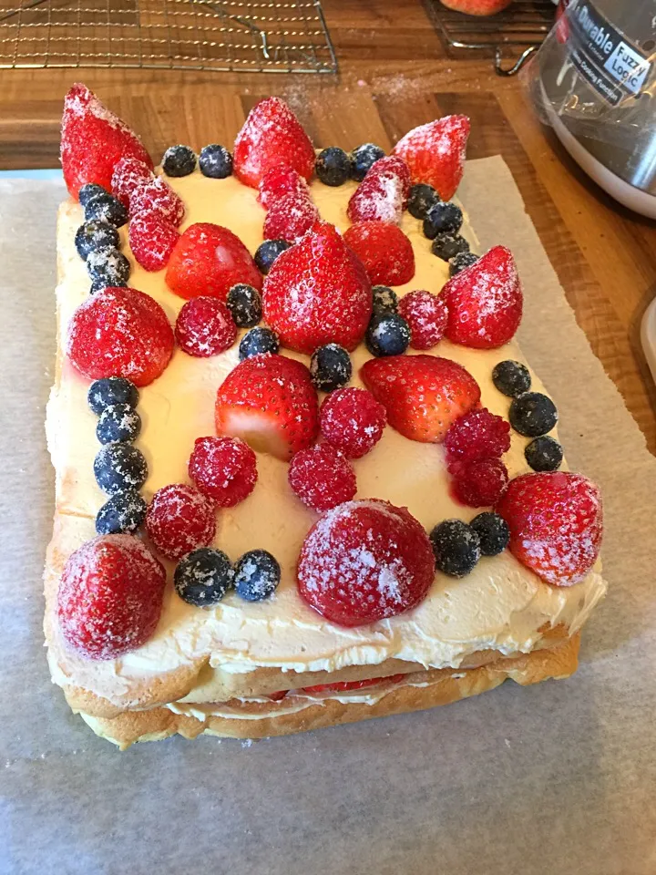 お祝いの時は、イチゴのショートケーキ💕|YJさん