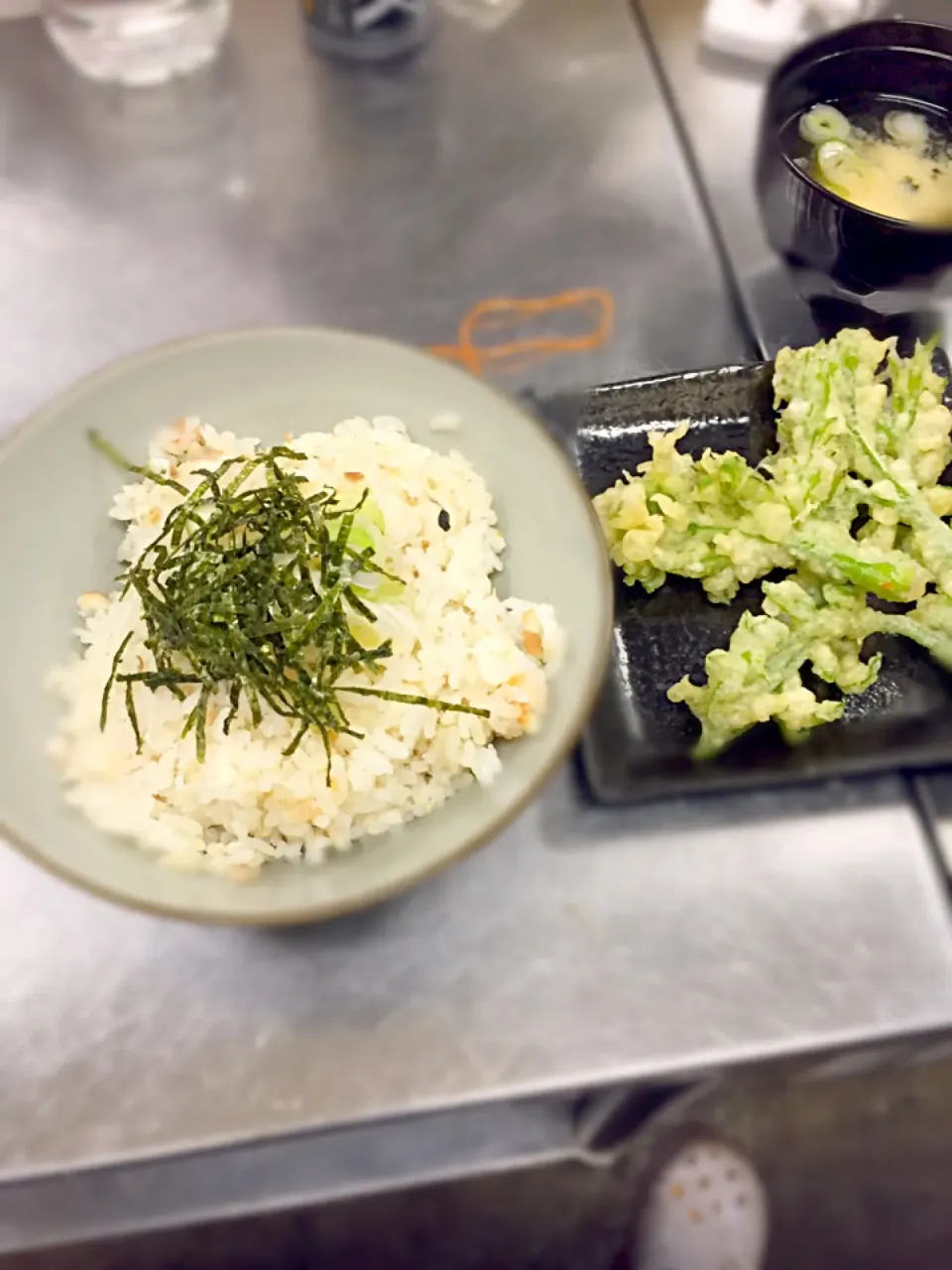 鯛めし＆タラの芽の天ぷら|如月( ﻿˶﻿´⚰︎`˵﻿ )さん