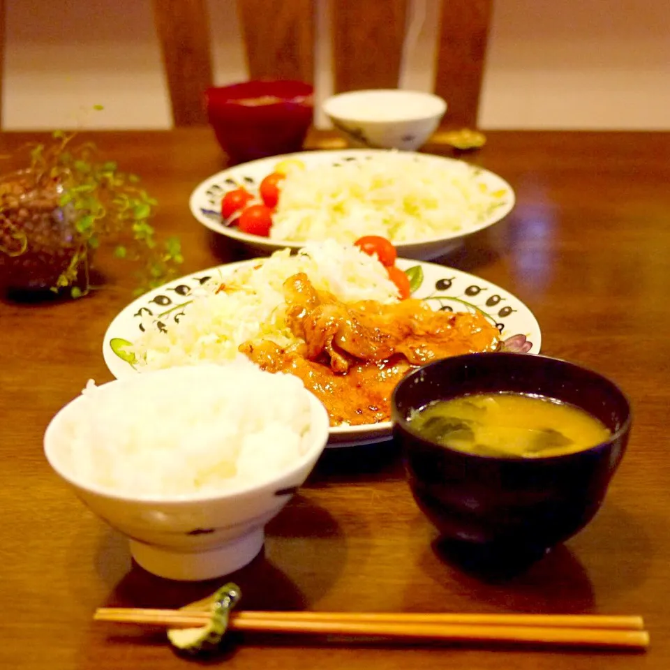 ♪2016/04/26の晩ごはん♪
〜豚のしょうが焼き〜|ぼるぴぃ〜さん