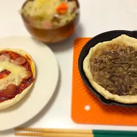 Snapdishの料理写真:スキレットでなんちゃってピザ|bazyさん