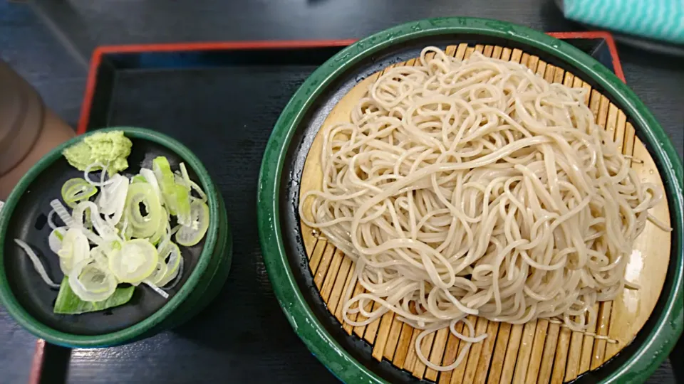 04/27 今日の昼飯
 ゆで太郎の大盛り蕎麦|津田 健次 Kenji Tsudaさん