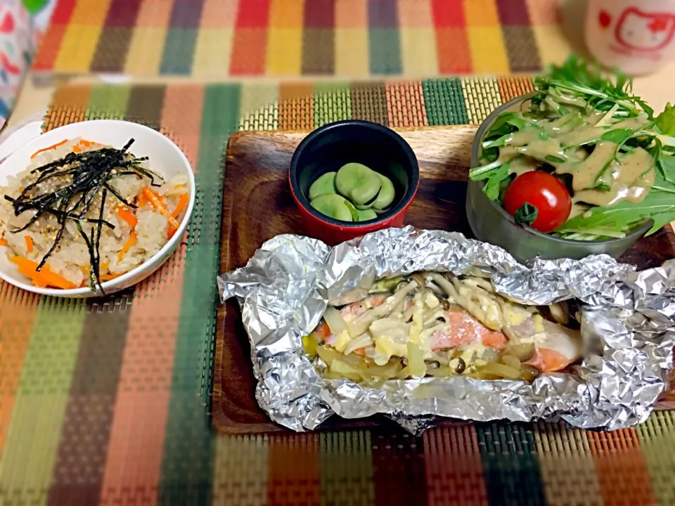 鮭のホイル焼き、ソラマメ、炊き込みご飯|Yukiさん