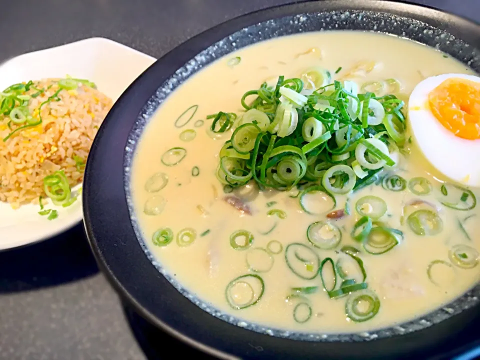 グリーンカレーラーメン|ひでちんさん