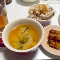 Snapdishの料理写真:アスパラの豚バラ巻き、おろぽん豚しゃぶサラダ、豆腐とワカメの味噌汁|エルさん