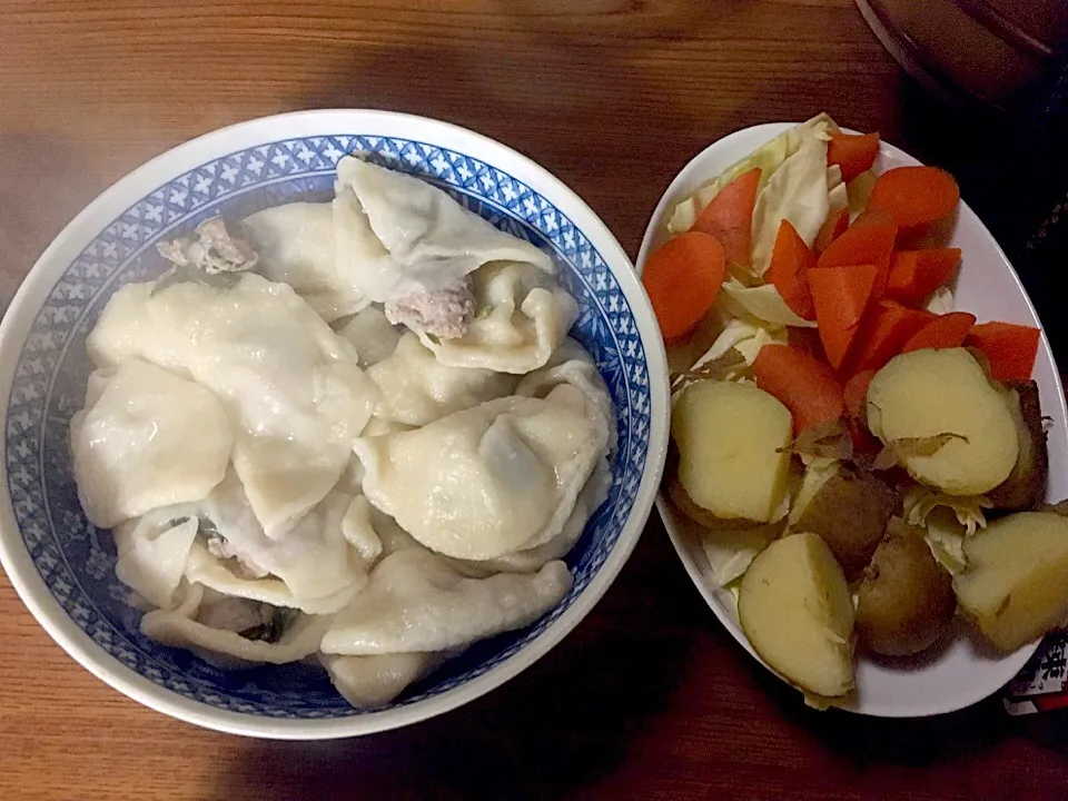 皮から手作りの初餃子は水餃子|Tarou  Masayukiさん